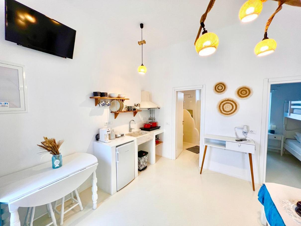 Provis Rentals Suite Next To The Mills In Mykonos Town Exterior foto